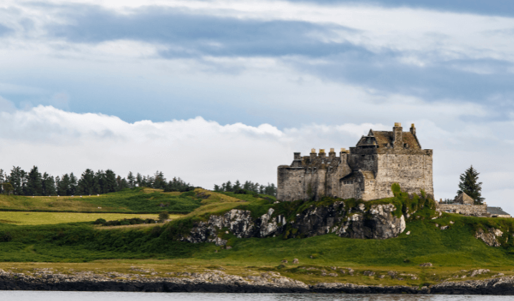 Duart Castle en la Isla de Mull, Escocia